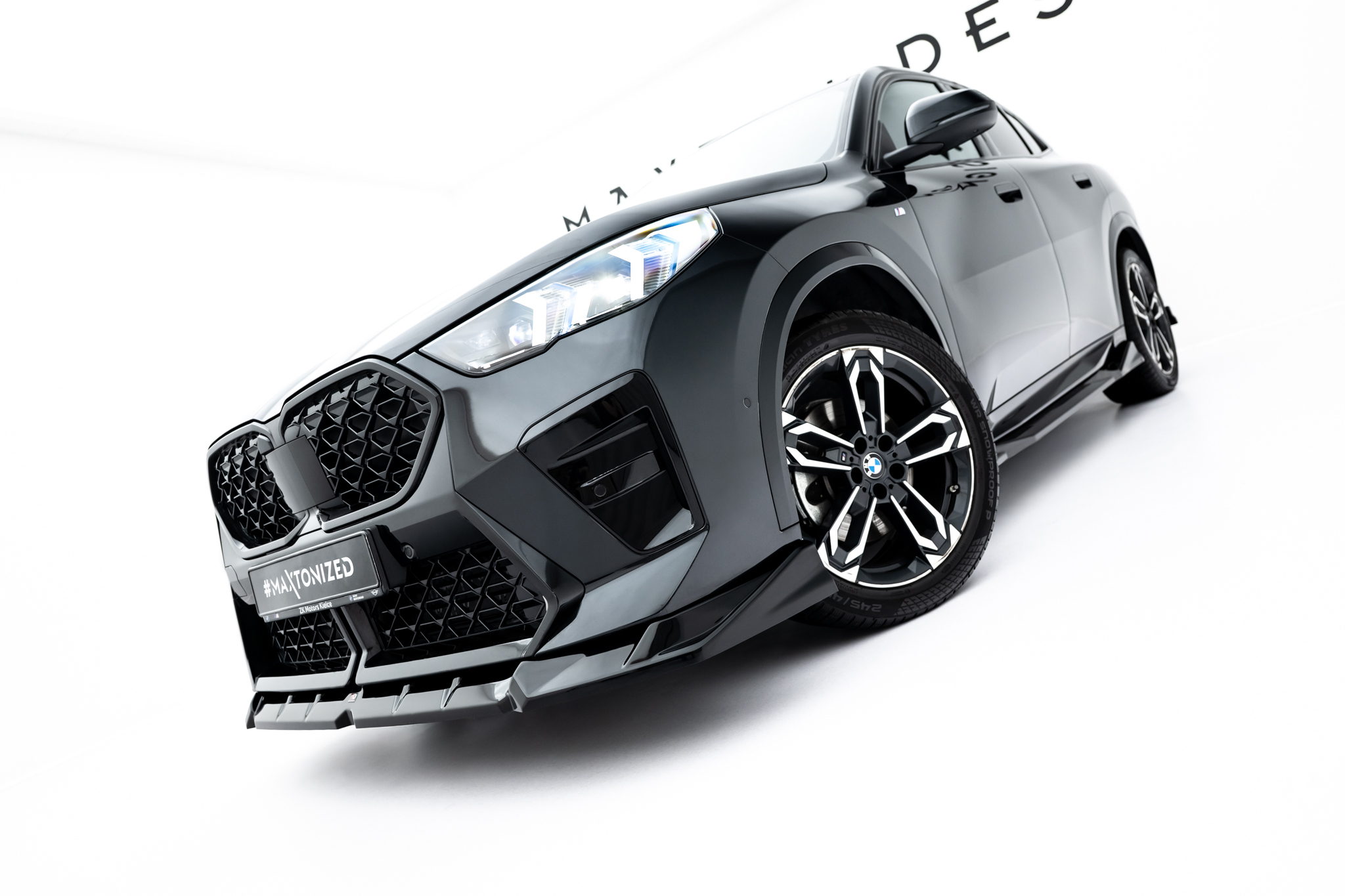 Передний сплиттер BMW X2 M-Pack / iX2 U10 MAXTON DESIGN BM-X2-U10-MPACK-FD1G