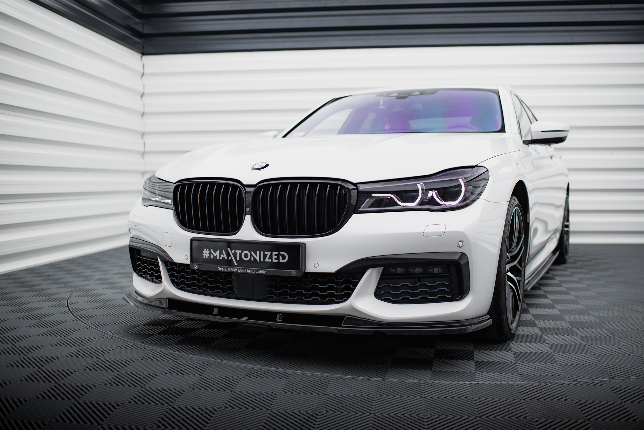 Передний сплиттер V.2 для BMW 7 M-Pack G11/G12 MAXTON DESIGN BM-7-11-MPACK-FD2G