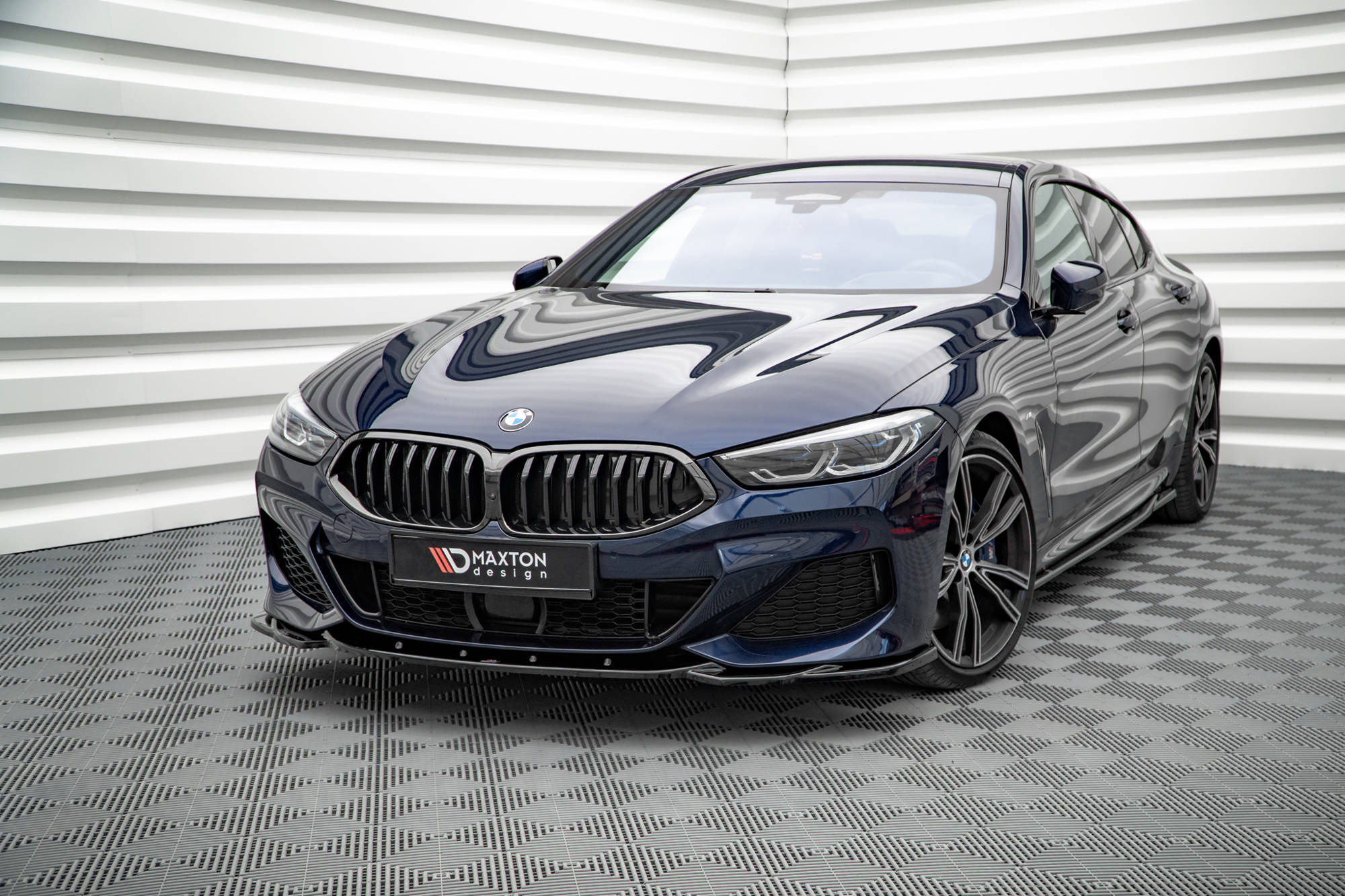Передний сплиттер V.4 для BMW 8 Coupe M-Pack G15 / 8 Gran Coupe M-Pack G16 MAXTON DESIGN BM-M850-G15-FD4G