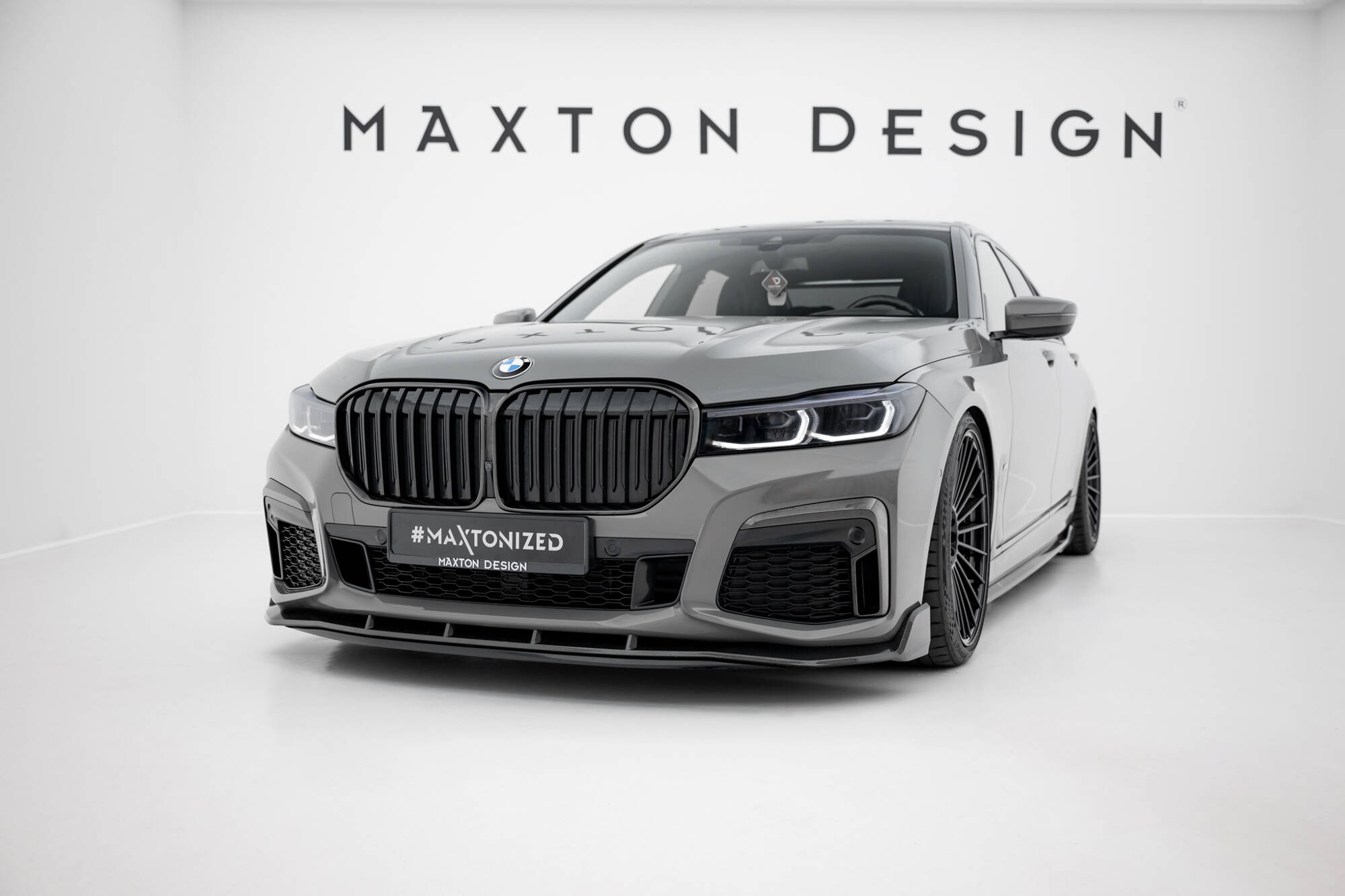 Передний сплиттер из препрег-карбона + сплиттер из ABS-пластика для BMW 7 M-Pack G11 Facelift MAXTON DESIGN CF-BM-7-11F-MPACK-FD1-245-P+FD1RG