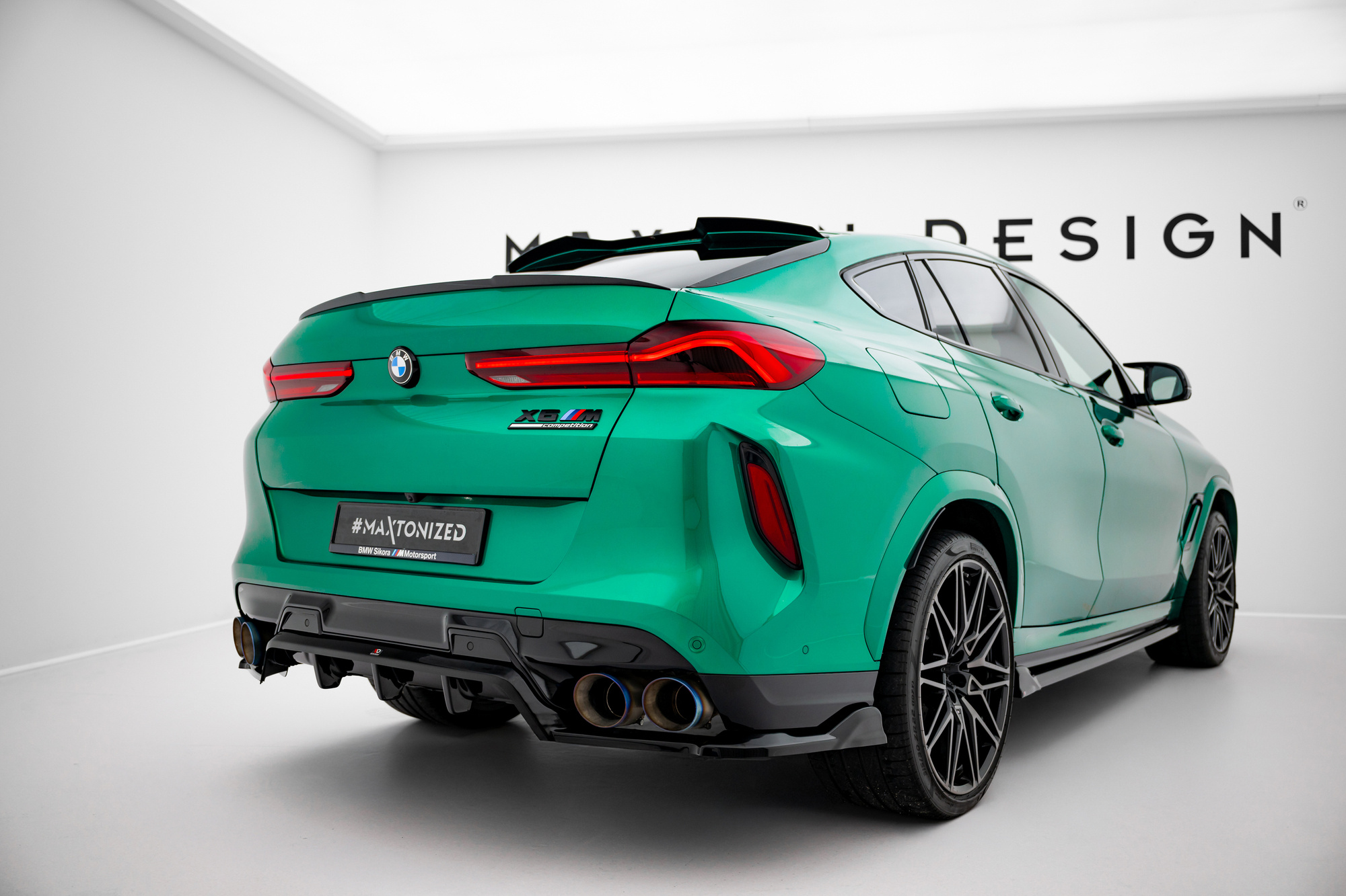 Задний сплиттер (с вертикальными планками) BMW X6 M F96 Facelift MAXTON DESIGN BM-X6-F96-M-RD1G+RD2G