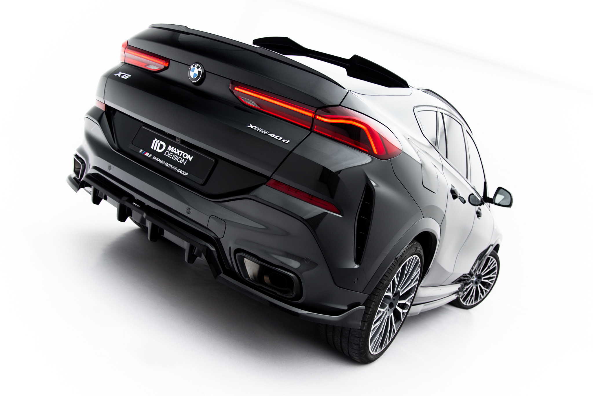 Задний сплиттер (с вертикальными планками) V.2 BMW X6 M-Pack G06 Facelift MAXTON DESIGN BM-X6-G06F-MPACK-RD2G+RD3G
