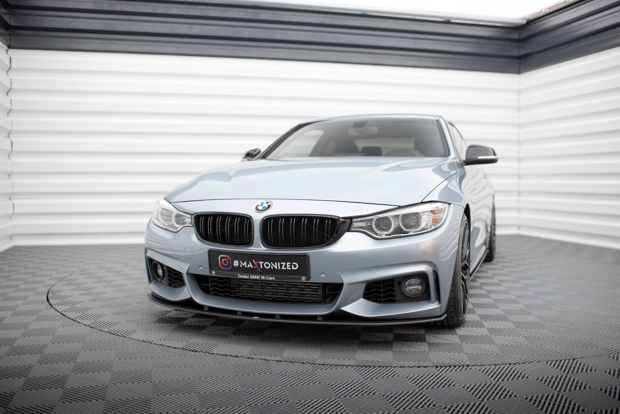 Передний сплиттер Street Pro для BMW 4 Coupe / Gran Coupe / Cabrio M-Pack F32 / F36 / F33 MAXTON DESIGN BM4F32MPACKCNC-FD4B
